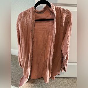 We the Free Summer Daydreamer button down in coral